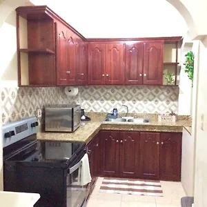 Homely Escape Montego Bay