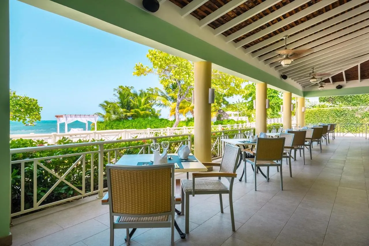 ***** Resort Iberostar Selection Rose Hall Suites (Adults Only) Montego Bay Jamaica